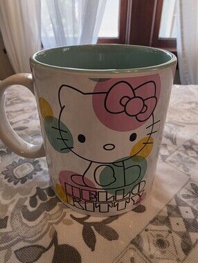 Hello Kitty Silver Buffalo 20 oz Ceramic Mug Oversized Polka Dot Coffee Cup